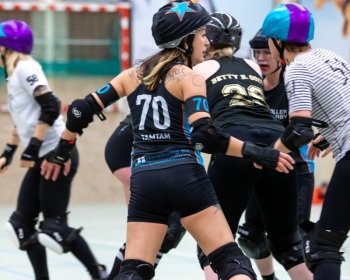 Thorsten-Lasrich-Arnhem-Fallen-Angels-Twente-vs-Mine-Monsters-Oberhausen-Zombie-Rollergirlz-24