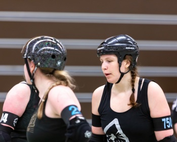 Thorsten-Lasrich-Arnhem-Fallen-Angels-Twente-vs-Mine-Monsters-Oberhausen-Zombie-Rollergirlz-31