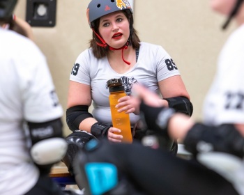 Thorsten-Lasrich-Arnhem-Fallen-Angels-Twente-vs-Mine-Monsters-Oberhausen-Zombie-Rollergirlz-41