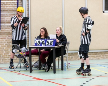 Thorsten-Lasrich-Arnhem-Fallen-Angels-Twente-vs-Mine-Monsters-Oberhausen-Zombie-Rollergirlz-52