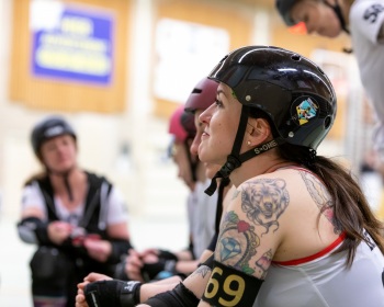 Thorsten-Lasrich-Arnhem-Fallen-Angels-Twente-vs-Mine-Monsters-Oberhausen-Zombie-Rollergirlz-6