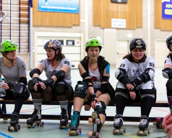 Thorsten-Lasrich-Arnhem-Fallen-Angels-Twente-vs-Mine-Monsters-Oberhausen-Zombie-Rollergirlz-7