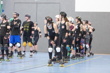 Bootcamp Miracle Wips 2020 zu besuch bei den Zombi Rollergirlz in Münster
