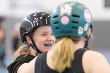 Bootcamp Miracle Wips 2020 zu besuch bei den Zombi Rollergirlz in Münster