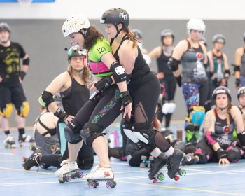 Bootcamp Miracle Wips 2020 zu besuch bei den Zombi Rollergirlz in Münster
