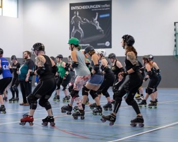 Bootcamp Miracle Wips 2020 zu besuch bei den Zombi Rollergirlz in Münster