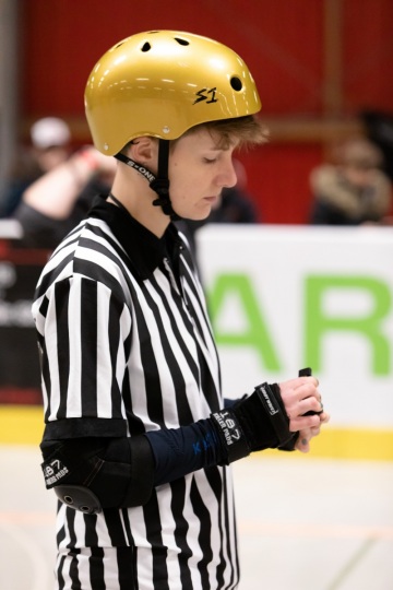 Thorsten-Lasrich-Ruhrpott-Rollergirls-vs-Sucker-Punch-Roller-Derby-105