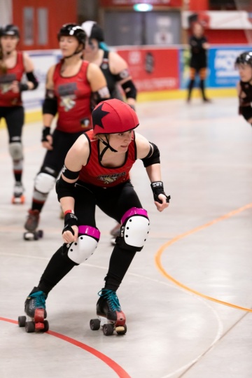 Thorsten-Lasrich-Ruhrpott-Rollergirls-vs-Sucker-Punch-Roller-Derby-12