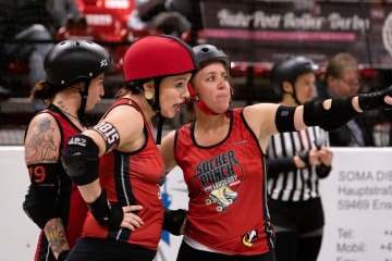 Thorsten-Lasrich-Ruhrpott-Rollergirls-vs-Sucker-Punch-Roller-Derby-142