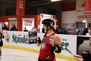 Thorsten-Lasrich-Ruhrpott-Rollergirls-vs-Sucker-Punch-Roller-Derby-157