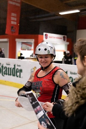 Thorsten-Lasrich-Ruhrpott-Rollergirls-vs-Sucker-Punch-Roller-Derby-159