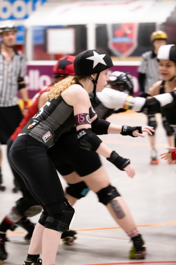 Thorsten-Lasrich-Ruhrpott-Rollergirls-vs-Sucker-Punch-Roller-Derby-31