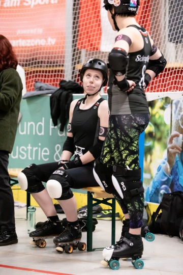 Thorsten-Lasrich-Ruhrpott-Rollergirls-vs-Sucker-Punch-Roller-Derby-33