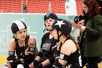 Thorsten-Lasrich-Ruhrpott-Rollergirls-vs-Sucker-Punch-Roller-Derby-36