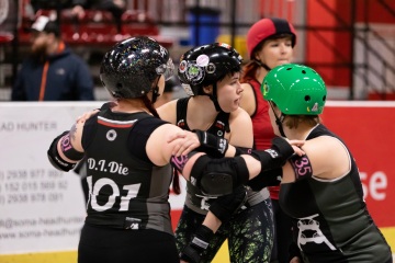 Thorsten-Lasrich-Ruhrpott-Rollergirls-vs-Sucker-Punch-Roller-Derby-44