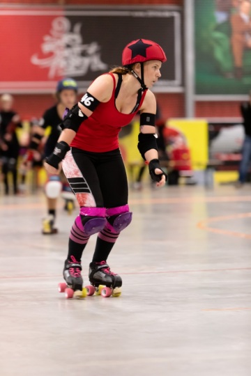 Thorsten-Lasrich-Ruhrpott-Rollergirls-vs-Sucker-Punch-Roller-Derby-58