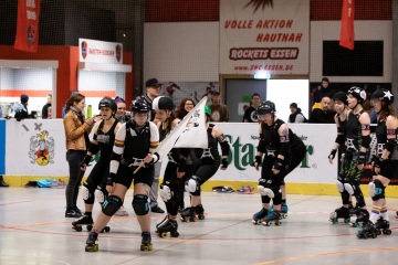 Thorsten-Lasrich-Ruhrpott-Rollergirls-vs-Sucker-Punch-Roller-Derby-6