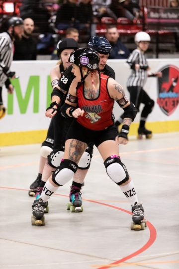 Thorsten-Lasrich-Ruhrpott-Rollergirls-vs-Sucker-Punch-Roller-Derby-84