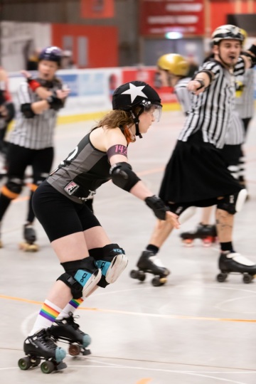 Thorsten-Lasrich-Ruhrpott-Rollergirls-vs-Sucker-Punch-Roller-Derby-86