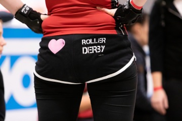 Thorsten-Lasrich-Ruhrpott-Rollergirls-vs-Sucker-Punch-Roller-Derby-92
