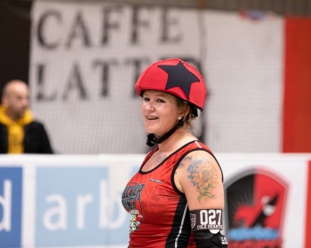 Thorsten-Lasrich-Ruhrpott-Rollergirls-vs-Sucker-Punch-Roller-Derby-106
