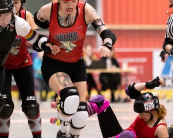 Thorsten-Lasrich-Ruhrpott-Rollergirls-vs-Sucker-Punch-Roller-Derby-15