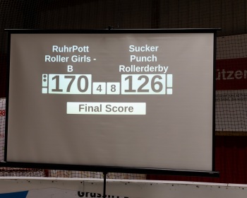 Thorsten-Lasrich-Ruhrpott-Rollergirls-vs-Sucker-Punch-Roller-Derby-153