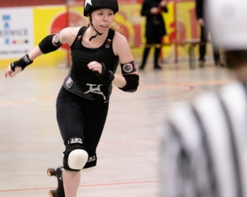Thorsten-Lasrich-Ruhrpott-Rollergirls-vs-Sucker-Punch-Roller-Derby-27