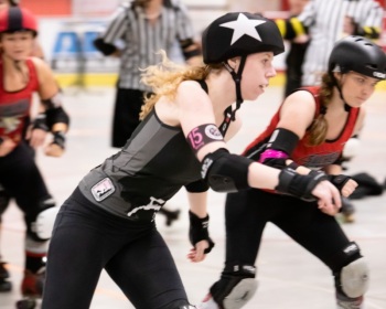 Thorsten-Lasrich-Ruhrpott-Rollergirls-vs-Sucker-Punch-Roller-Derby-28