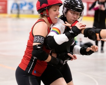 Thorsten-Lasrich-Ruhrpott-Rollergirls-vs-Sucker-Punch-Roller-Derby-29
