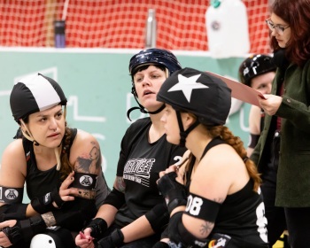 Thorsten-Lasrich-Ruhrpott-Rollergirls-vs-Sucker-Punch-Roller-Derby-36