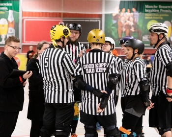 Thorsten-Lasrich-Ruhrpott-Rollergirls-vs-Sucker-Punch-Roller-Derby-39