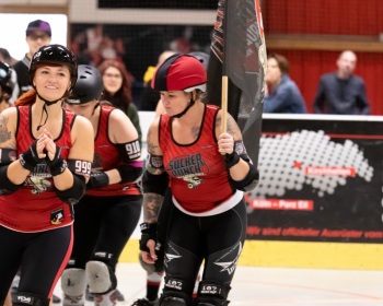 Thorsten-Lasrich-Ruhrpott-Rollergirls-vs-Sucker-Punch-Roller-Derby-5