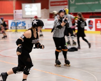 Thorsten-Lasrich-Ruhrpott-Rollergirls-vs-Sucker-Punch-Roller-Derby-67