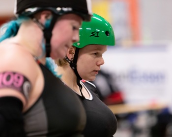 Thorsten-Lasrich-Ruhrpott-Rollergirls-vs-Sucker-Punch-Roller-Derby-71