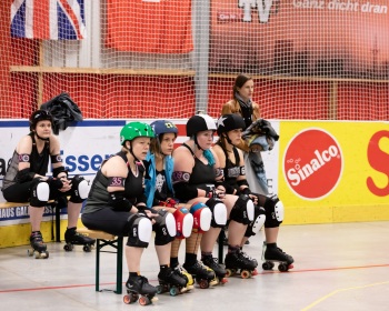 Thorsten-Lasrich-Ruhrpott-Rollergirls-vs-Sucker-Punch-Roller-Derby-81