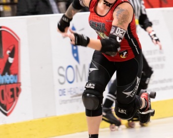 Thorsten-Lasrich-Ruhrpott-Rollergirls-vs-Sucker-Punch-Roller-Derby-93