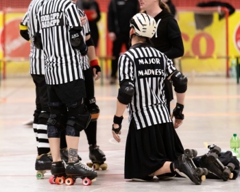 Thorsten-Lasrich-Ruhrpott-Rollergirls-vs-Sucker-Punch-Roller-Derby-98