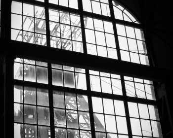 Hinter Glas - Fördergerüst